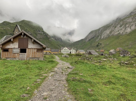 Berggasthaus Meglisalp Ag food