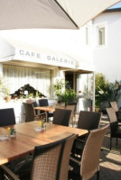 Café Galerie inside