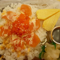 Futu Sushi food