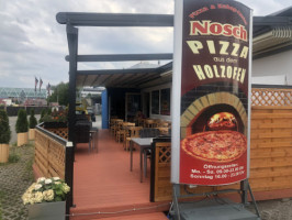 Pizzeria Nosch food