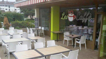 Leo Caffe inside