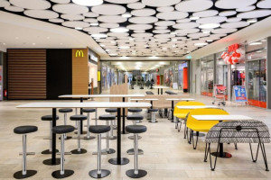 McDonald`s inside