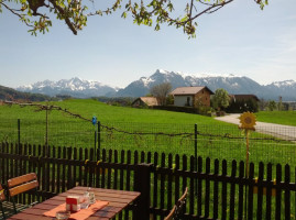 Gasthaus Zur Plainlinde inside