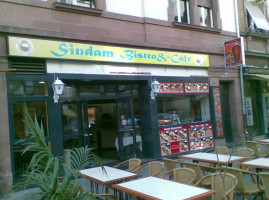 Sindam Bistro inside