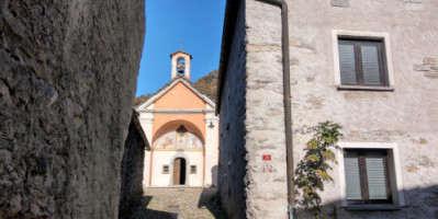 Locanda Poncini Cuore Di Maggia inside