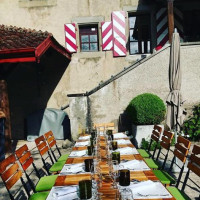 Auberge De L'abbaye De Montheron food