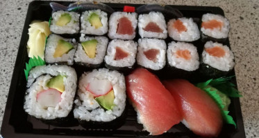 Sushi Royal food