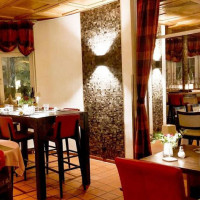 Ambiente Italiano Alte Oberförsterei Trattoria food