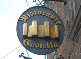 Ristorante Castello inside