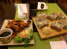 Sushi DeLux food