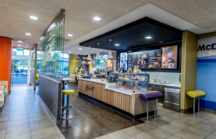 McDonald`s inside