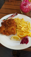 Lienzer Schnitzelwelt food