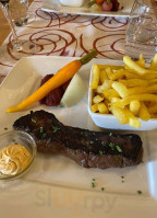 La Taverne Du Chateau food