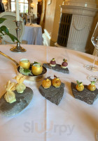 Schloss Binningen food