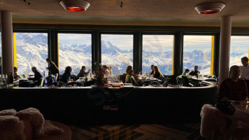 White Marmot Restaurant Bar food