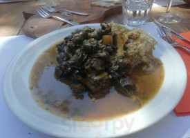 Grotto Al Ceneri food