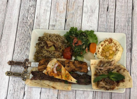 Al Narjise Lebanse Cusine food