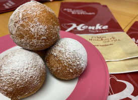 Henke Berthold Bäckerei food