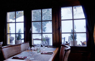 La Lanterne et le Vieux-Chalet food