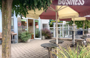 Business Coffeebar outside