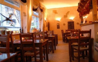 Trattoria Mediterranea food