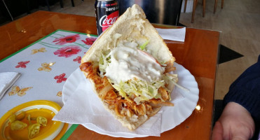 Döner Pizzeria food