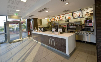 McDonald`s inside