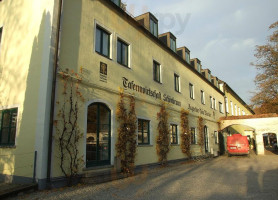 Tafernwirtschaft Schönbrunn outside