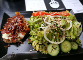 Kuhmuhne food