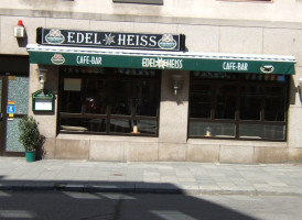 Cafe Edelheiss outside