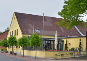 Haseldorfer Hof outside