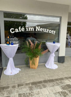 Cafe Im Neurott outside