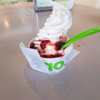 Llao Llao Montreux food