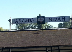 Arche Noah outside