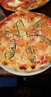 Pizzeria Montana Losone food