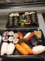 Sushi Yamasaki food