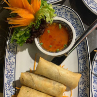 Ban Song Thai food