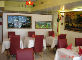 La Baie D'halong food