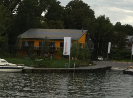 SBS Yachthafen Resort Fleesensee outside