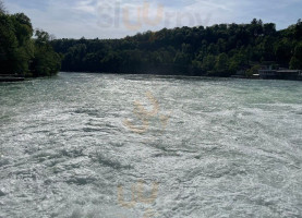 Schloss Laufen Am Rheinfall food