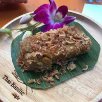 Thai Basilic inside