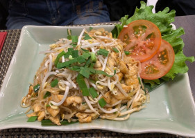 Maliwan Thai Cuisine Maliwan Thai Kitchen food