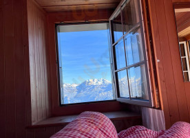 Berghaus Niesen Kulm inside