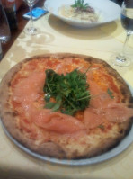 Pizzeria Al Capone food