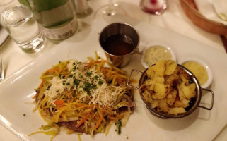 "Das FRANZ" im Salzburgerhof food