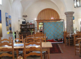 Café Schloß Ambras inside