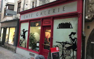 Galerie Cafe · · Music · Books · Games food