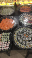 Fallidu running sushi & more food