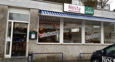 Nosta Pizza food