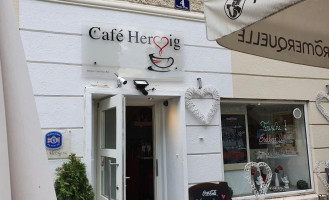 Cafe Herzig outside